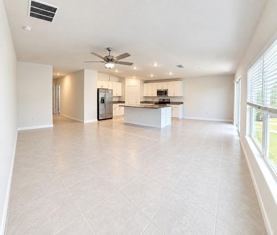 1838 RED LOOP, Lakeland, FL 33801
