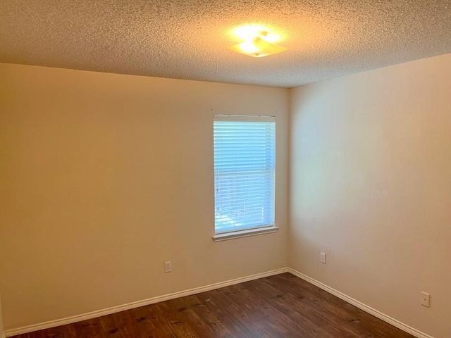 8055 Raleigh Drive, Fort Worth, TX 76123