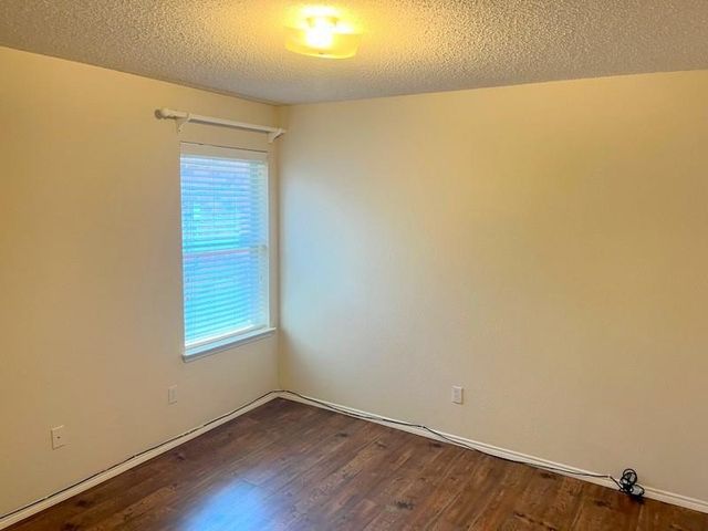8055 Raleigh Drive, Fort Worth, TX 76123