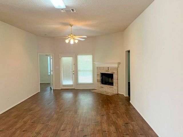 8055 Raleigh Drive, Fort Worth, TX 76123