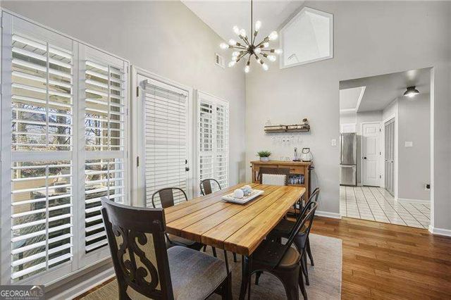 111 Roswell Green Lane, Roswell, GA 30075