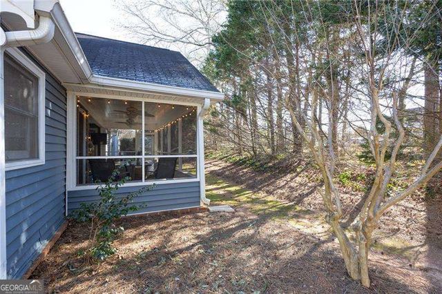 111 Roswell Green Lane, Roswell, GA 30075