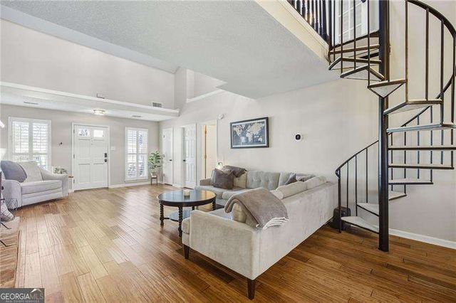 111 Roswell Green Lane, Roswell, GA 30075