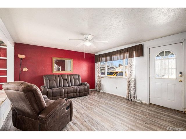 7474 Kendall St, Arvada, CO 80003