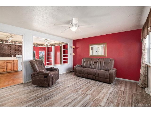 7474 Kendall St, Arvada, CO 80003