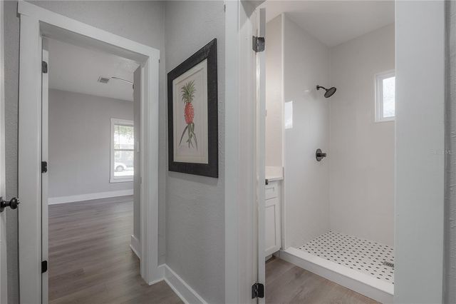 203 W 26TH AVENUE, Tampa, FL 33603