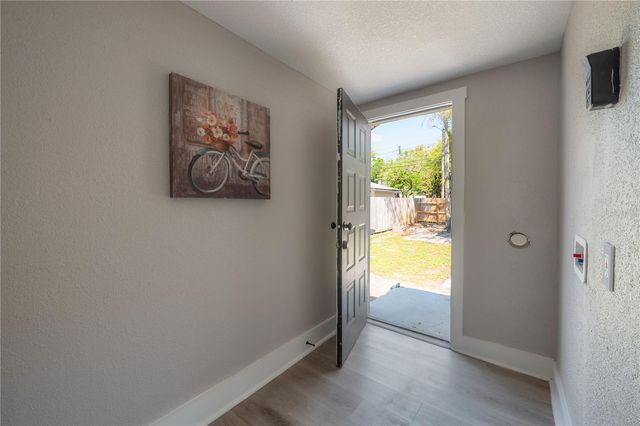 203 W 26TH AVENUE, Tampa, FL 33603