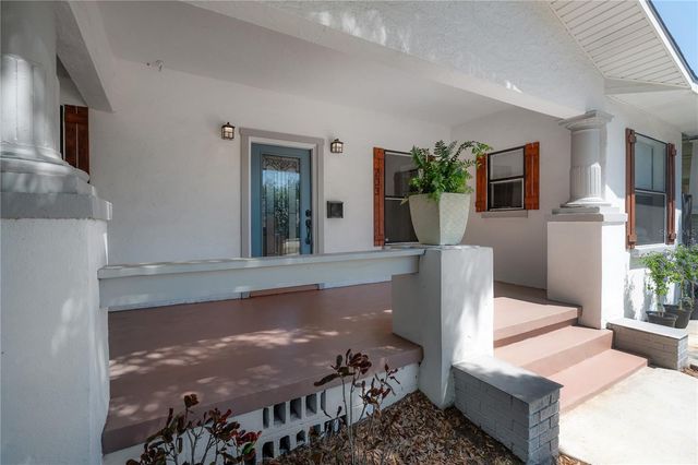 203 W 26TH AVENUE, Tampa, FL 33603