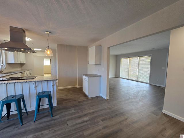 5940 Merrydale, Paducah, KY 42003