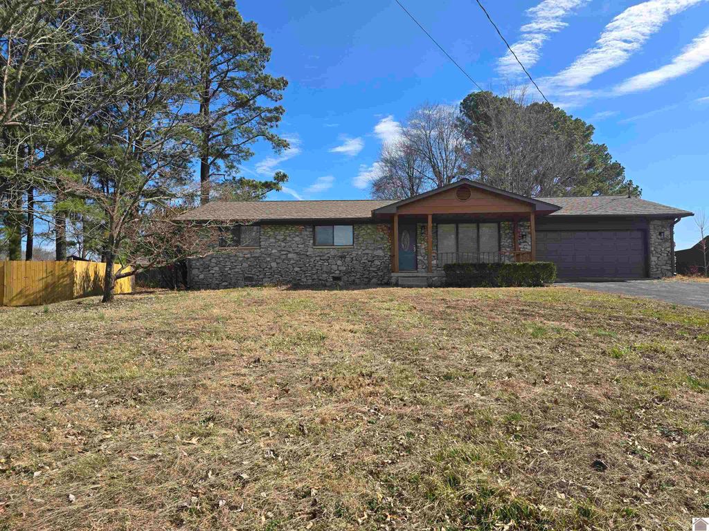 5940 Merrydale, Paducah, KY 42003