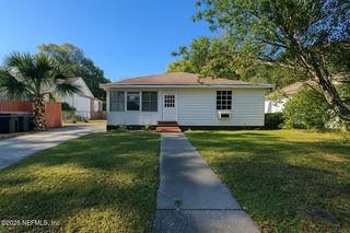 8020 OAKWOOD Street, Jacksonville, FL 32208