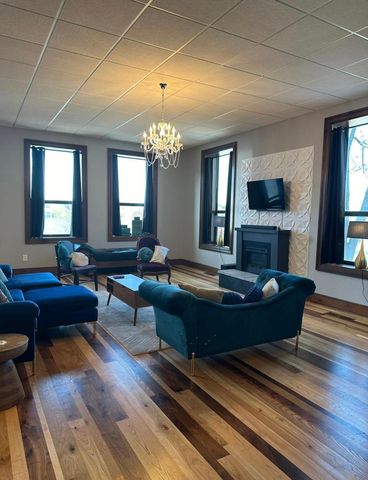 115 N Newton Avenue, Albert Lea, MN 56007