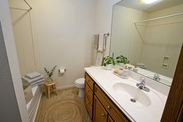 12002 10th Street, Santa Fe, TX 77510