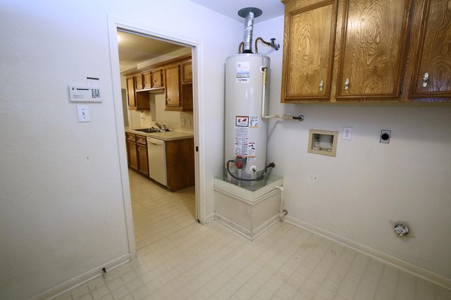 12002 10th Street, Santa Fe, TX 77510