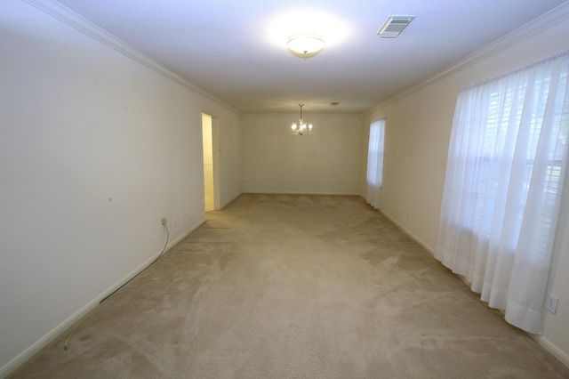 12002 10th Street, Santa Fe, TX 77510