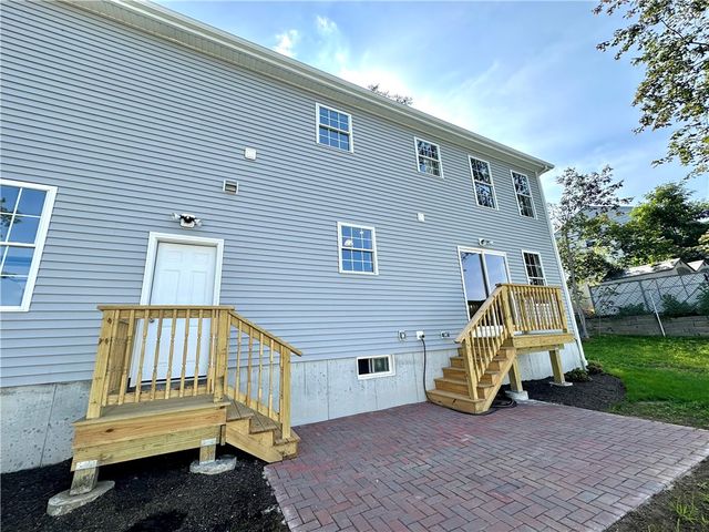 253 Central Street, Lincoln, RI 02838