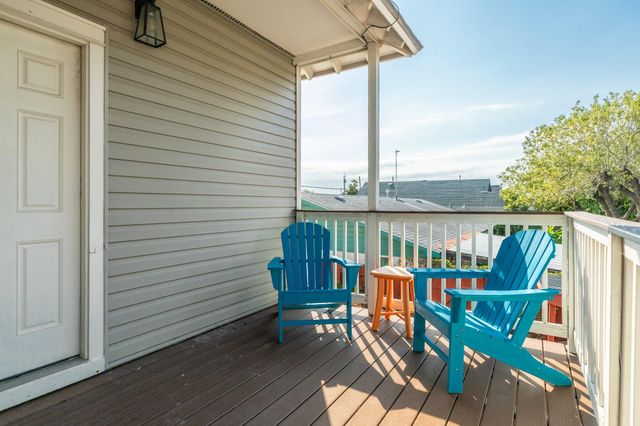 2321 37th Street, Galveston, TX 77550