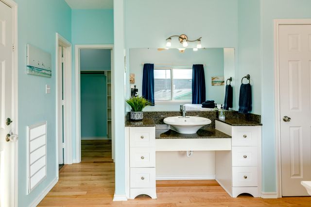 2321 37th Street, Galveston, TX 77550