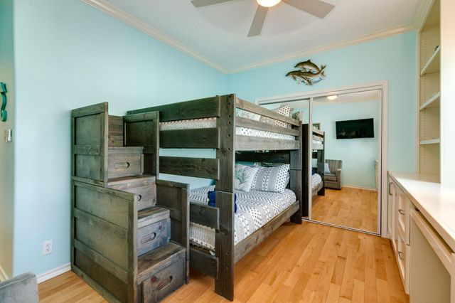 2321 37th Street, Galveston, TX 77550