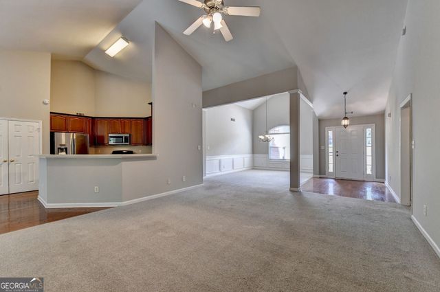 982 Apalachee Run Trail, Dacula, GA 30019
