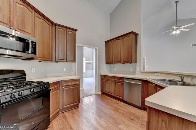 982 Apalachee Run Trail, Dacula, GA 30019