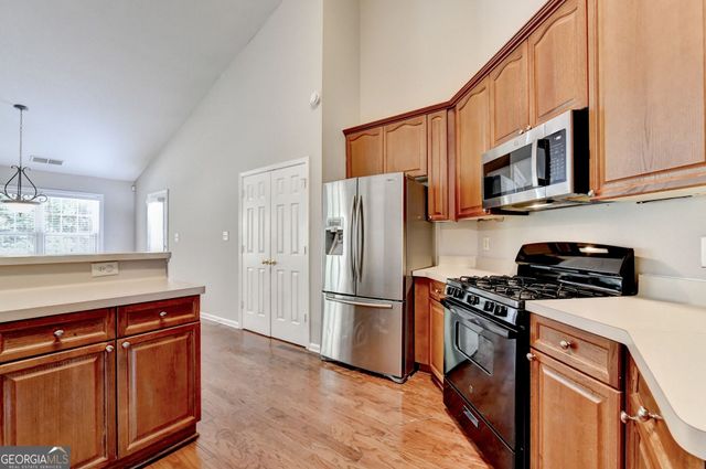 982 Apalachee Run Trail, Dacula, GA 30019