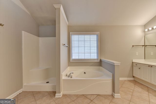 982 Apalachee Run Trail, Dacula, GA 30019
