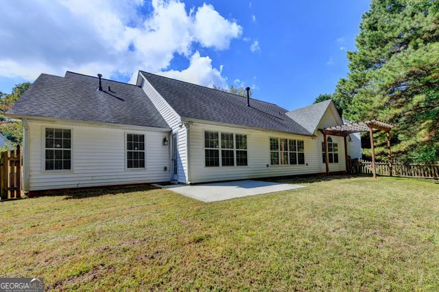 982 Apalachee Run Trail, Dacula, GA 30019