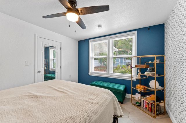 3910 W VASCONIA STREET, Tampa, FL 33629