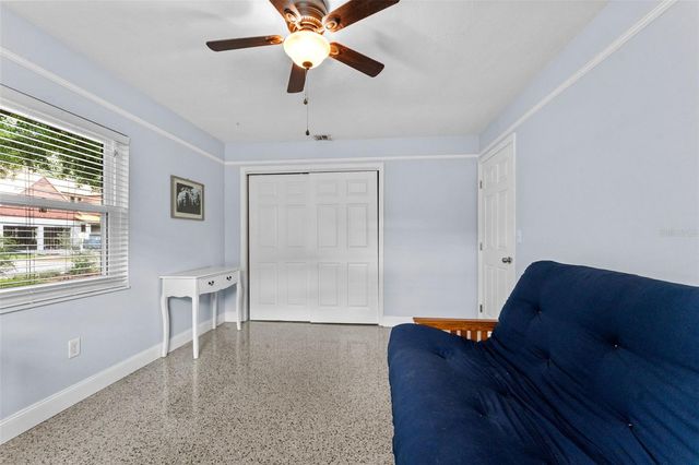 3910 W VASCONIA STREET, Tampa, FL 33629