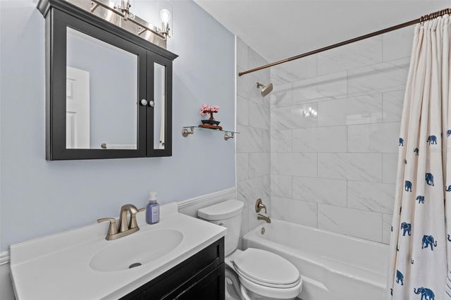 3910 W VASCONIA STREET, Tampa, FL 33629