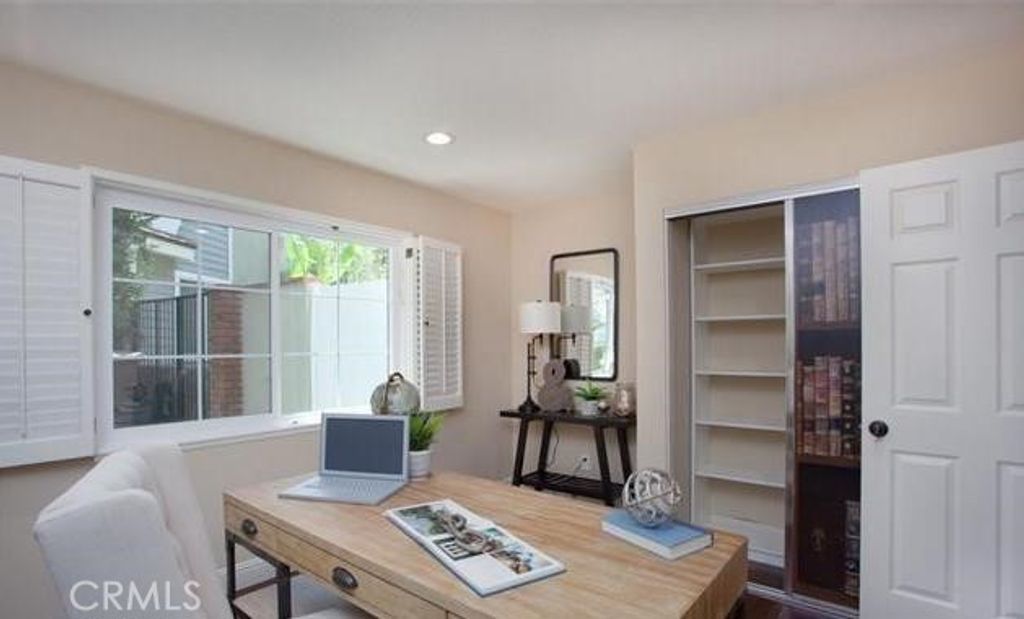 571 S Weymouth Court, Anaheim Hills, CA 92807 — photo 2
