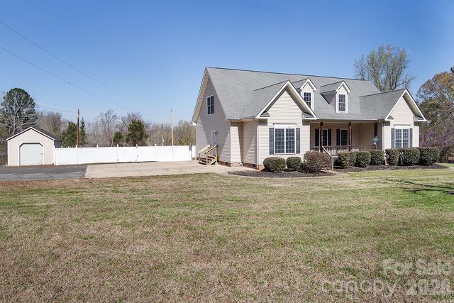 13219 Asbury Chapel Road, Huntersville, NC 28078