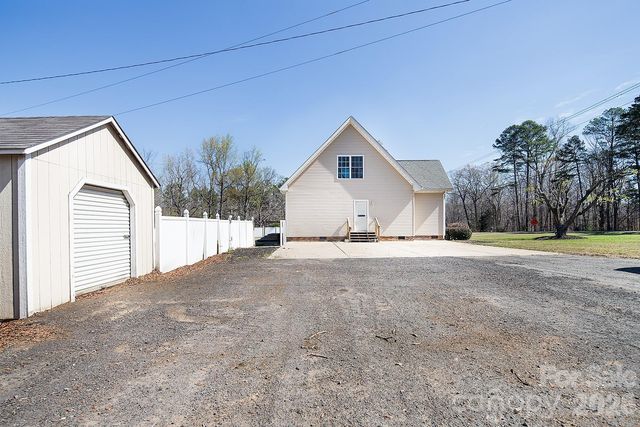 13219 Asbury Chapel Road, Huntersville, NC 28078