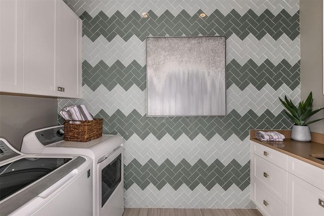 18225 CRESSWIND TERRACE, Lakewood Ranch, FL 34211