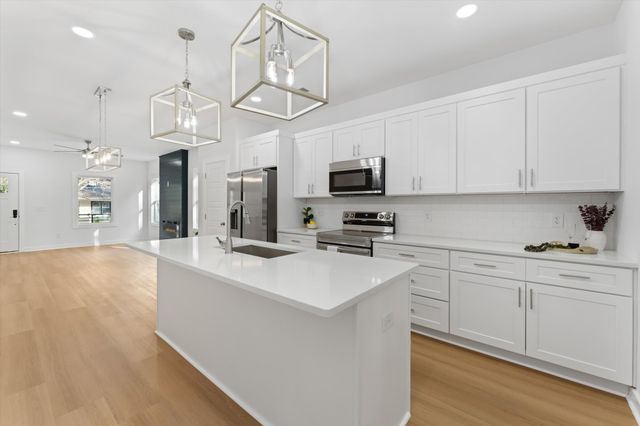 524 Ford St, Clarksville, TN 37040