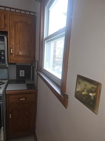 15923 Normandy Street, Detroit, MI 48238