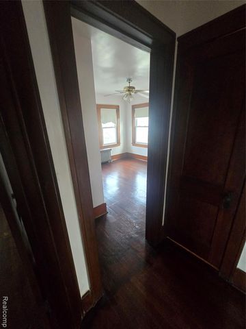 15923 Normandy Street, Detroit, MI 48238