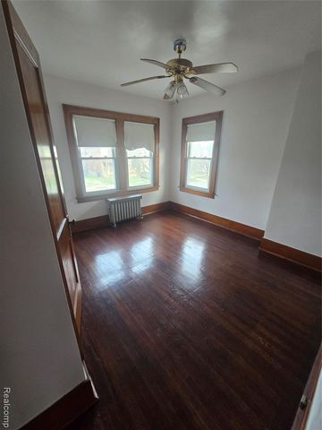 15923 Normandy Street, Detroit, MI 48238