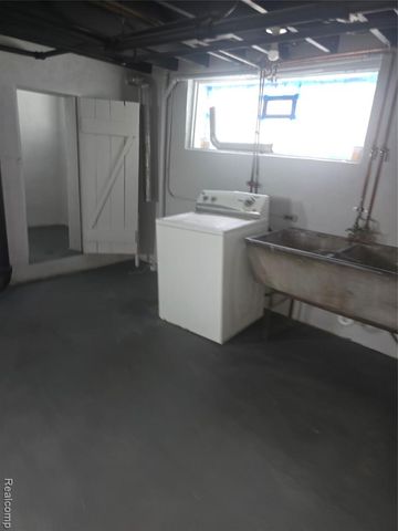 15923 Normandy Street, Detroit, MI 48238