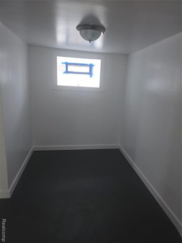 15923 Normandy Street, Detroit, MI 48238