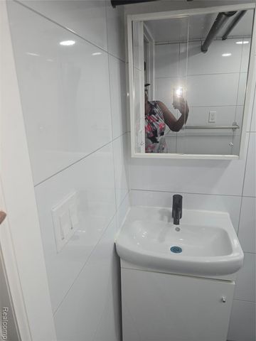 15923 Normandy Street, Detroit, MI 48238