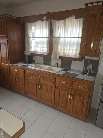 15923 Normandy Street, Detroit, MI 48238