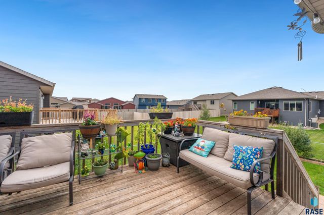 3017 S Keyrell Dr Drive, Sioux Falls, SD 57106