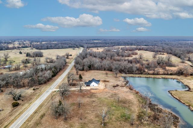 3826 FM 900, Saltillo, TX 75478