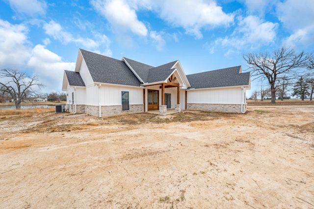 3826 FM 900, Saltillo, TX 75478