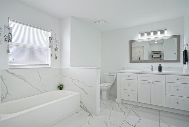 719 SW Andrew Road, Port St. Lucie, FL 34953