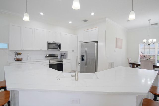 719 SW Andrew Road, Port St. Lucie, FL 34953