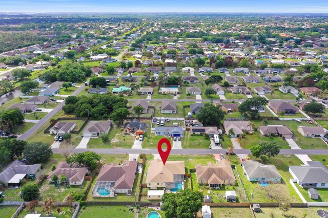 719 SW Andrew Road, Port St. Lucie, FL 34953