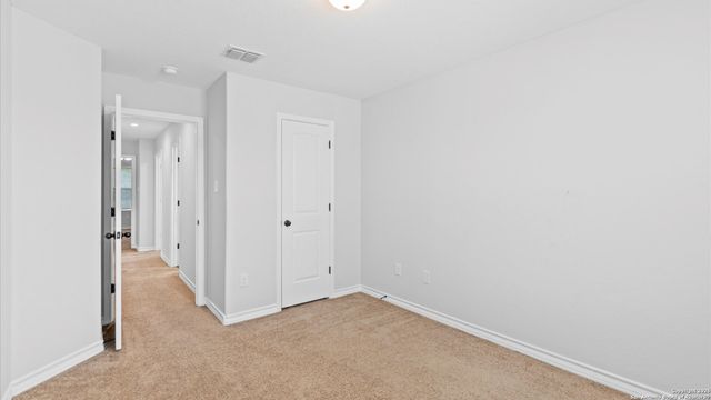 6962 Lakeview Dr Unit 102, San Antonio, TX 78244